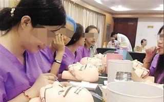 Choáng váng trước quy trình đào tạo bác sĩ thẩm mỹ chỉ trong... 4 ngày