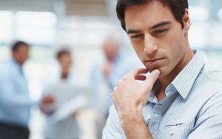 Có 400 triệu trong tay thì nên đưa vợ hay đưa mẹ?