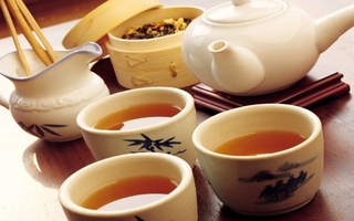 Uống nước lá vối, nhân trần chữa được khối bệnh nhưng cần hết sức cẩn trọng khi dùng