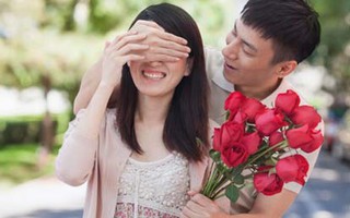 Chiêu làm lành "ngọt hơn kẹo" của các đức lang quân