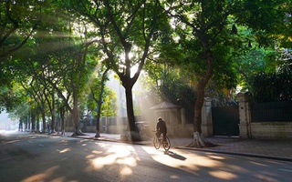 Hà Nội thanh thản, bình yên ngày cuối hạ
