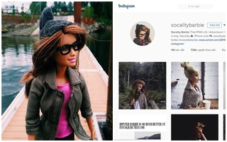 Instagram 700 nghìn người theo dõi của nàng búp bê sang xịn nhất thế giới