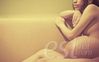 Năm Rồng, bà bầu Việt đổ xô đi chụp ảnh "nude"
