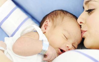Thêm 6 điều đừng bao giờ nói khi đi thăm “bà đẻ”