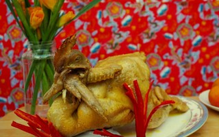 Cách buộc và luộc gà cúng đêm giao thừa nhanh và dễ nhất