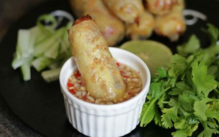 Nem gà "không dầu mỡ" mà vẫn giòn rụm thơm ngon