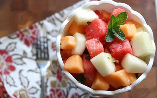 Salad dưa bổ sung vitamin cho cả nhà khỏe đẹp!