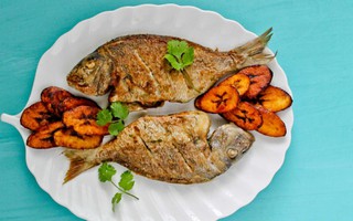 7 điều bạn phải biết để rán cá giòn ngon không dính chảo