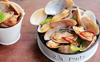 Ngao xào ớt xuýt xoa mùa đông là tuyệt nhất