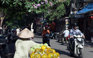 Cường độ nắng nóng ở Bắc Bộ dịu hơn vào ngày cuối tuần