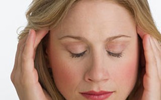 Đau đầu, ngực và các khớp khi thời tiết thay đổi 