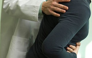 Tim to vì uống nước ban đêm? 