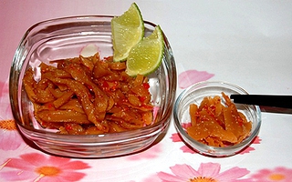 Củ cải muối trộn chua cay