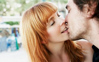 5 đối tượng bạn không được hẹn hò chốn công sở