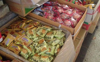 Bánh kẹo ngoại cân ký giá siêu rẻ: chỉ 40.000 đồng/kg