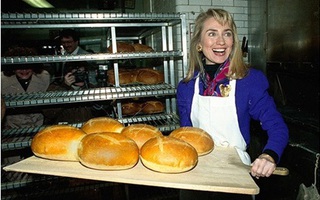 Lỗi 404: Tuyệt chiêu hài hước của bà Hillary Clinton