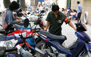 Trông xe là công việc kiếm nhiều tiền nhất dịp nghỉ lễ?