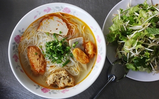 Món ngon giá rẻ khó cầm lòng khi đến Quy Nhơn
