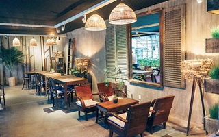 5 quán cà phê đậm chất Sài Gòn xưa đang khiến giới trẻ "mê tít"