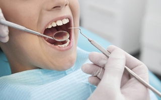 Giả vờ bị bắt cóc để không phải đi khám răng