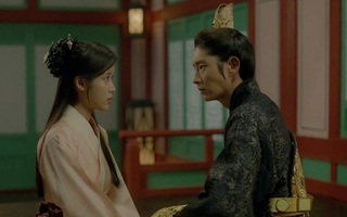 Khán giả "cạn lời" khi "Hoàng đế" Lee Jun Ki bị cả thế giới bỏ rơi