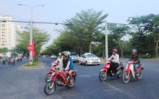 Bẫy tử thần rình rập người dân trên đại lộ nghìn tỷ
