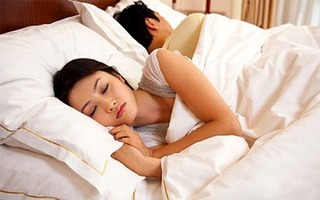 Tìm hiểu nguyên nhân tật mơ nói
