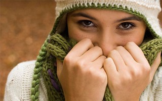 Thêm một cách giữ ấm cơ thể rất... lạ