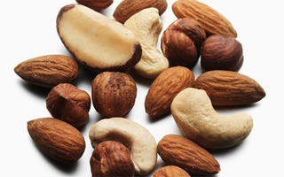 Lý do ai cũng nên ăn hạt hạnh nhân mỗi ngày