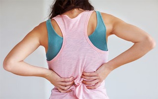 Chị em cần nhận biết cơn đau lưng do bệnh phụ khoa gây ra