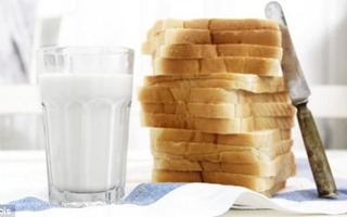 Tranh luận xung quanh chuyện bánh mì trắng có tốt cho sức khỏe hay không