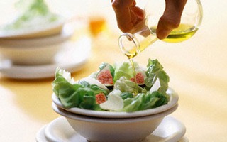 4 sai lầm làm giảm công dụng của dầu ôliu với sức khỏe