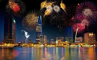 10 điểm lý tưởng để chiêm ngưỡng pháo hoa dịp lễ 30/4 tại TP HCM