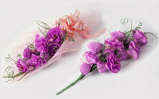 Lãng mạn với bó hoa chocolate tím
