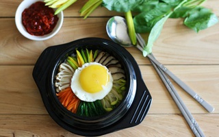 Tự làm cơm trộn Hàn Quốc cực đơn giản