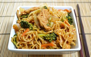 Mì xào cho bữa sáng thật ngon 