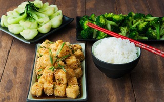 Đậu phụ tẩm vừng cho cơm tối ngon miệng