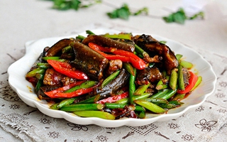 Lươn xào ngồng tỏi vừa bổ vừa ngon