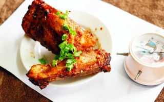 Món ngon cuối tuần: Sườn nướng BBQ