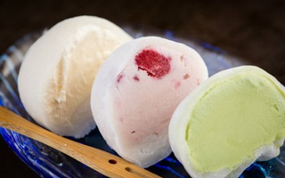 Dùng lò vi sóng làm bánh mochi kem ngon khó chối từ!