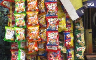 Bim bim không an toàn vừa ngon vừa rẻ