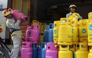 Giá gas giảm 43.000 đồng/bình 12kg sau khi tăng 79.000 đồng