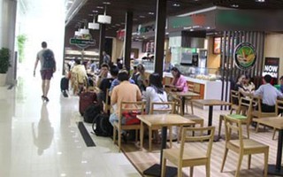 Tô mì giá 160.000 đồng ở sân bay Tân Sơn Nhất