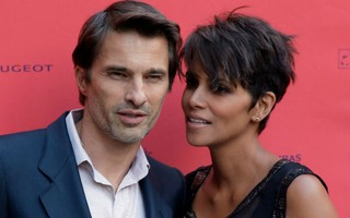“Miêu nữ” Halle Berry trì hoãn cuộc ly dị thứ 3