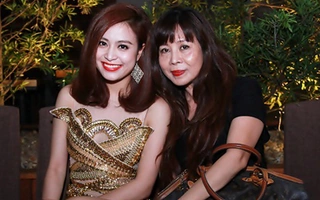 Hoàng Thùy Linh rạng rỡ bên mẹ sau sự cố tại "The Remix"