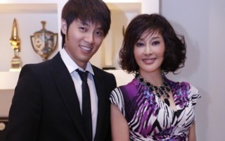 Quản lý trẻ tuổi phủ nhận chuyện kết hôn với Lưu Hiểu Khánh