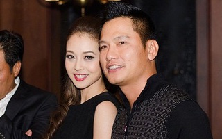 Chồng "hộ tống" Jennifer Phạm trong ngày đầu trở lại showbiz Việt