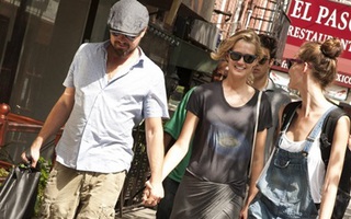 Hậu scandal tình ái, Leonardo DiCaprio vui vẻ bên bạn gái