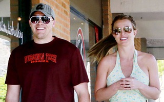 Britney Spears đã chia tay "phi công trẻ"
