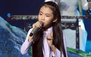 The Voice Kids: Phương Mỹ Chi bệnh nặng vẫn khiến khán giả "nổi da gà"